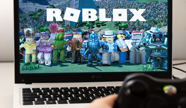 Top 5 Roblox Games Shatter Records with Over 200 Billion All-Time Visits